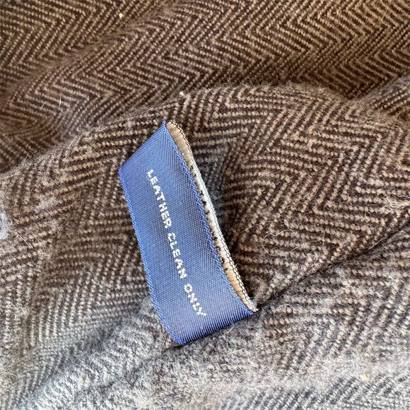 Tanner Avenue Men's Black Leather Bomber Jacket Size L Herringbone Pattern - Picture 5 of 7